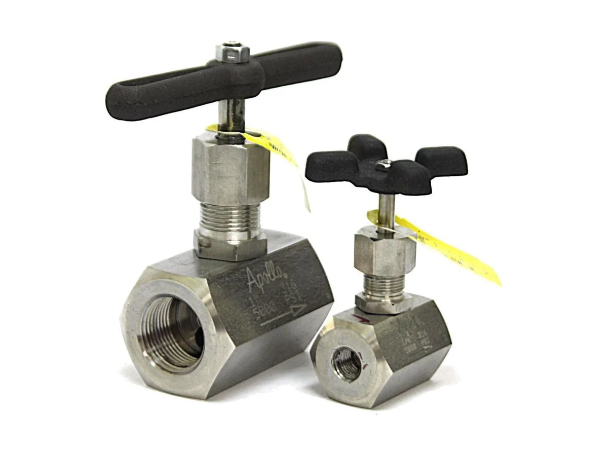 Apollo Valves 60A10301 Steel fnpt globe valve