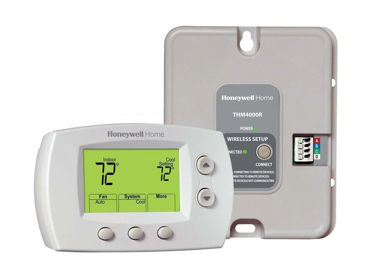 Honeywell Home FocusPro YTH5320R1025 Non-programmable thermostat
