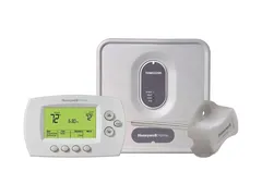 Honeywell Home FocusPro YTH6320R1001/U Programmable thermostat kit