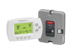 Honeywell Home FocusPro YTH6320R1023/U Programmable thermostat kit