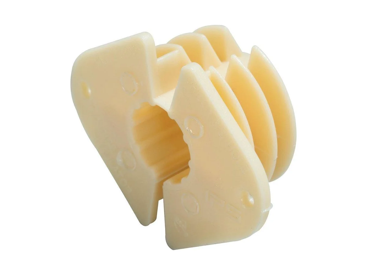 Water-Tite 82965 Plastic pipe clamp insulator