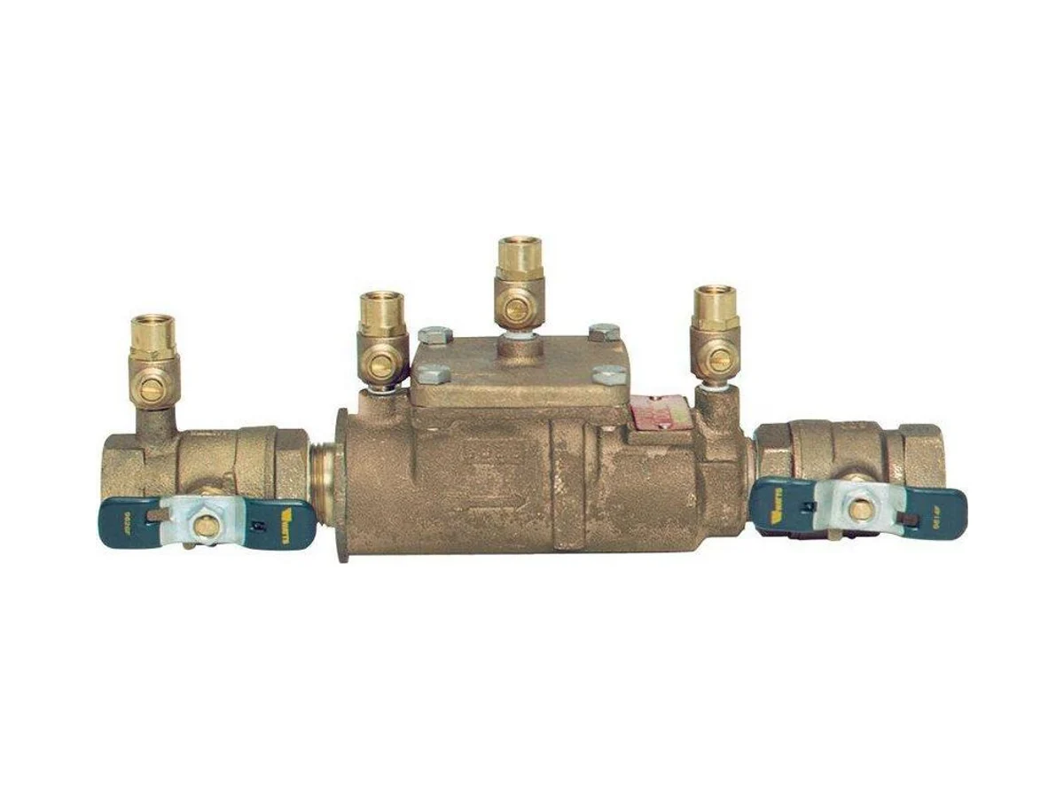 Watts 0122633 Iron fnpt backflow preventer