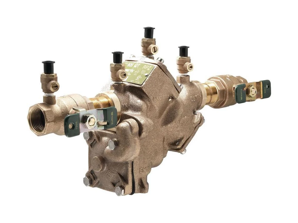 Watts 0792031 With quarter-turn ball valves